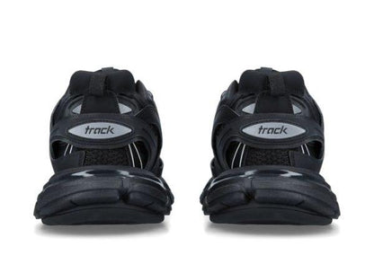 Balenciaga Track sneakers zwart